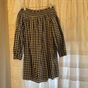Abercrombie and Fitch off the shoulder dress